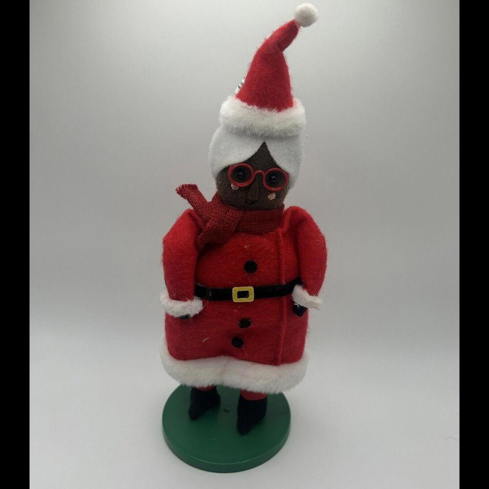 Wondershop Mrs. Clause Figurine